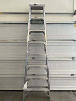 WERNER 8ft Ladder T408