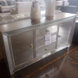 All Glass Console With Mirrored Legs ( Ask For Jose)
