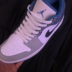 Air Jordan 1 Low SE 'True Blue' | Men's Size 9