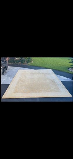 Area rug