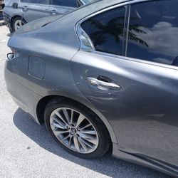 Q50 Doors 