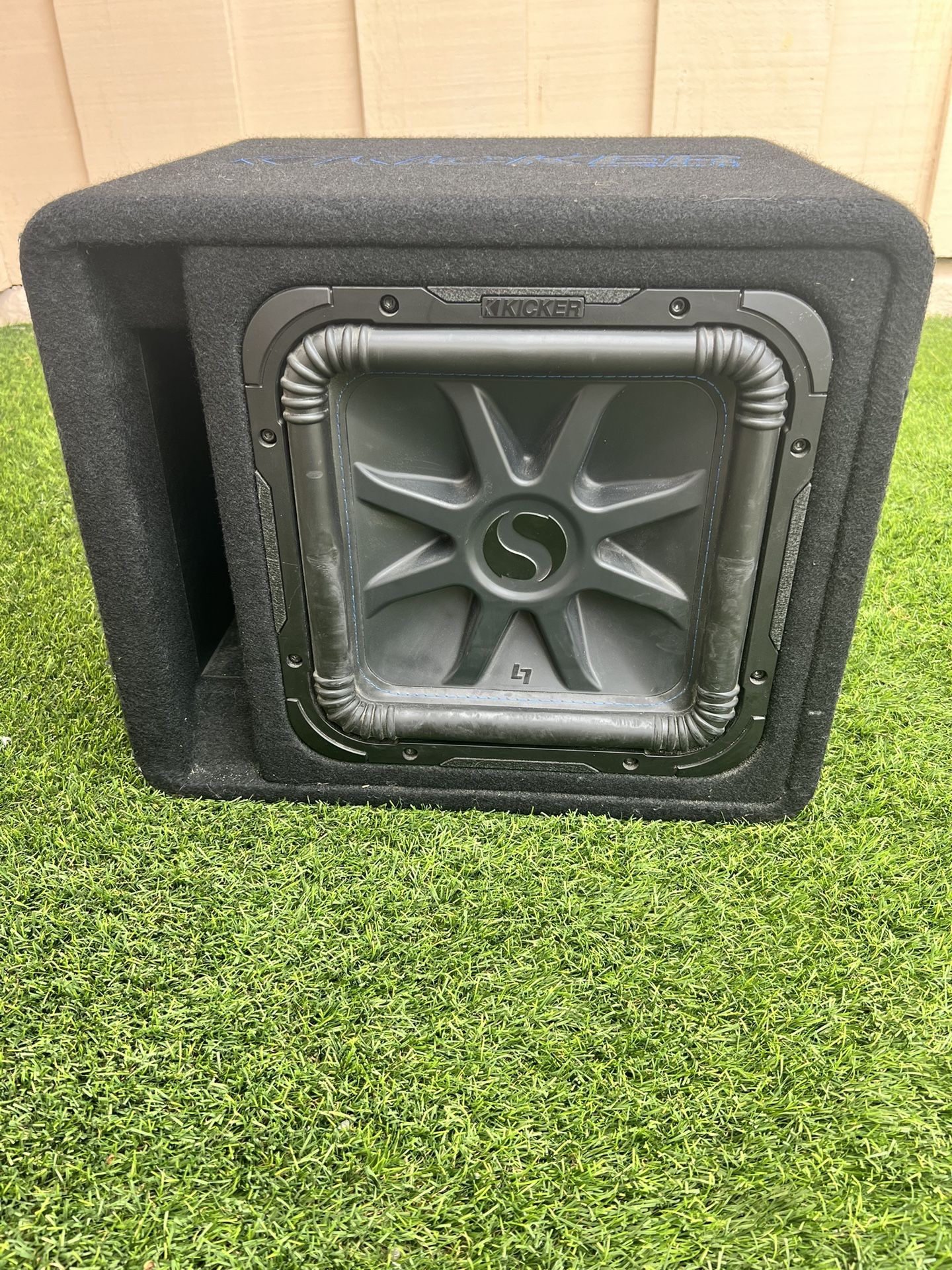 L7 Kicker 12” Subwoofer 