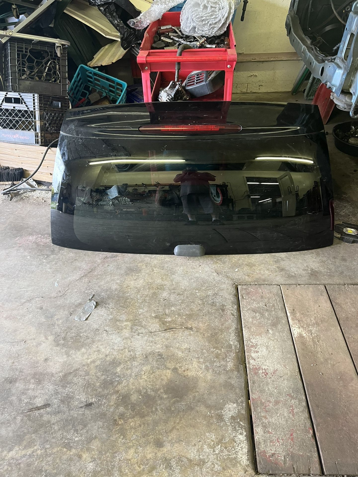 GMC Envoy Back Window For Base Model