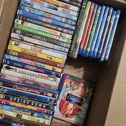 Assortment of movies. DVD'S and Blu-ray 