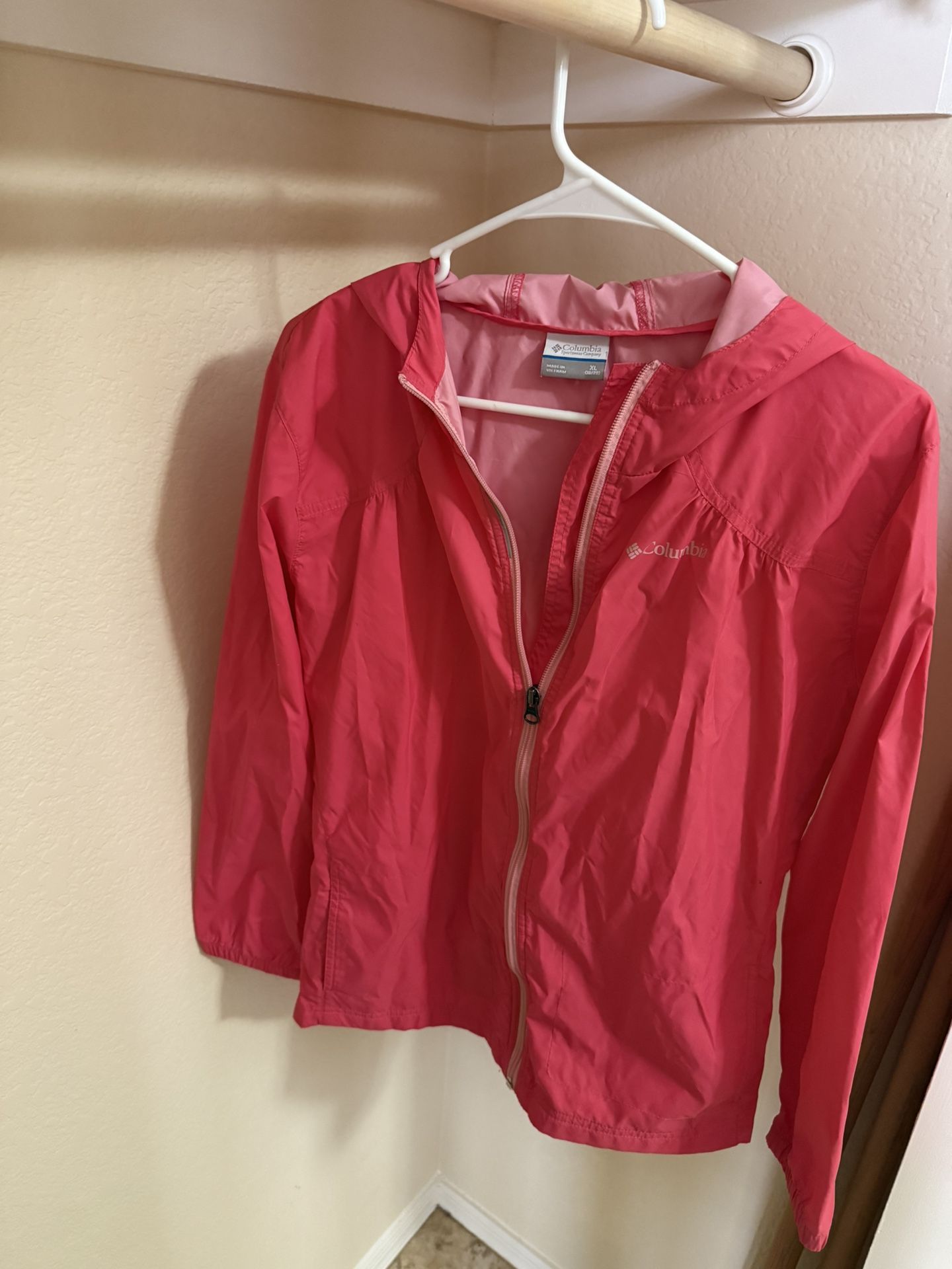 Columbia Girls Rain Jacket, Size XL 18/20