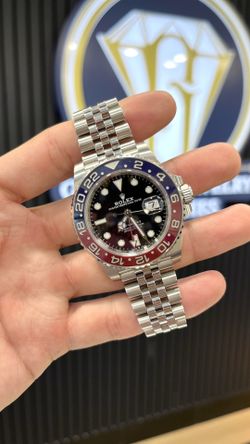 Rolex GMT MASTER II PEPSI NAKED on Jubilee