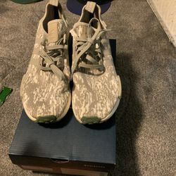 adidas NMD R1 Sesame Glitch Camouflage  Mens Shoes Size 11.5 Used Replacement Box Used Like New Used Once 