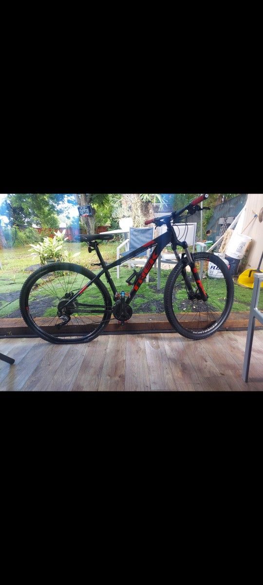 trek marlin 7 29