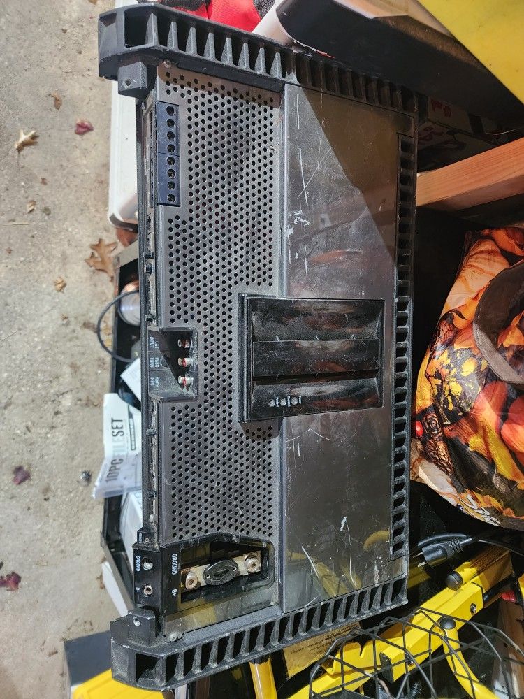 Rockford Fosgate T8004