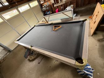 Pool table