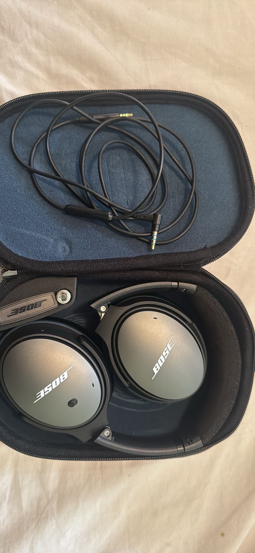 Bose Headphones Noice Cancellation