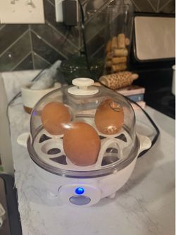 Egg cooker
