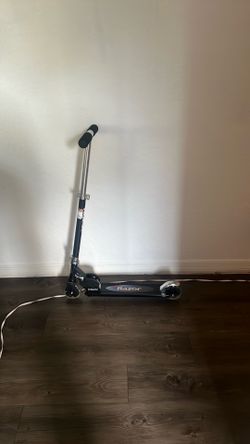 Razor scooter