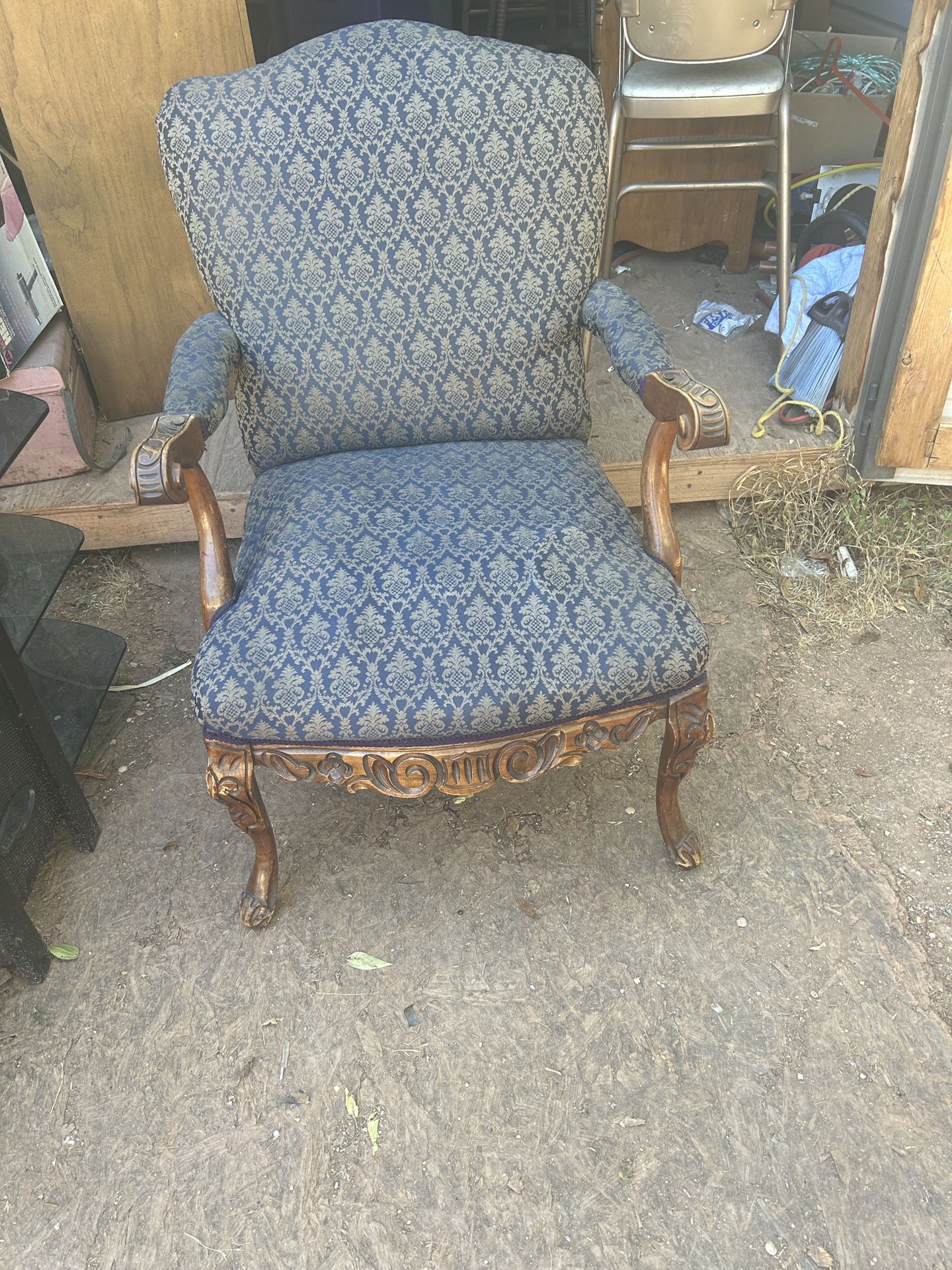 neat old chair , project piece 