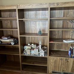Vintage-Style Wooden Shelf Unit