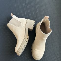Women’s Boots