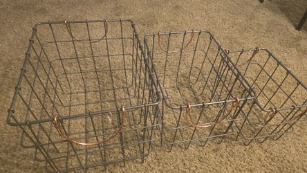 3 Wires Baskets With Copper Looking Handles