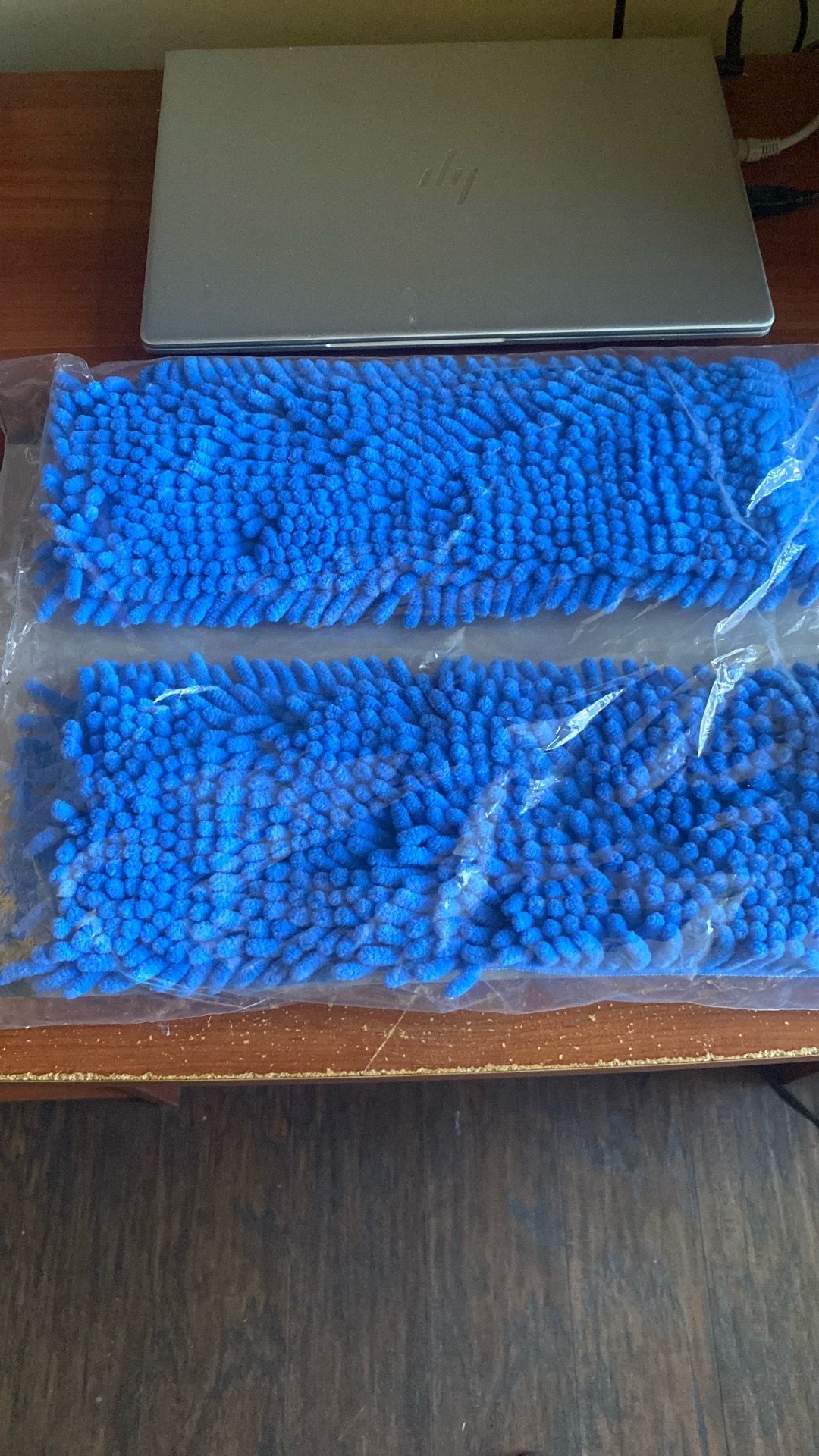 Microfiber spray mop