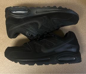 Nike Air Max Command Triple Black