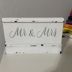 Wedding Decor / Signs