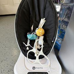 4moms MamaRoo Baby Swing