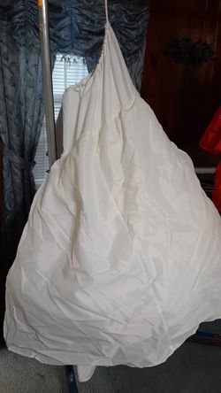 Cremlin for wedding dress