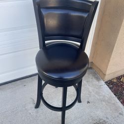 3 Bar Stools