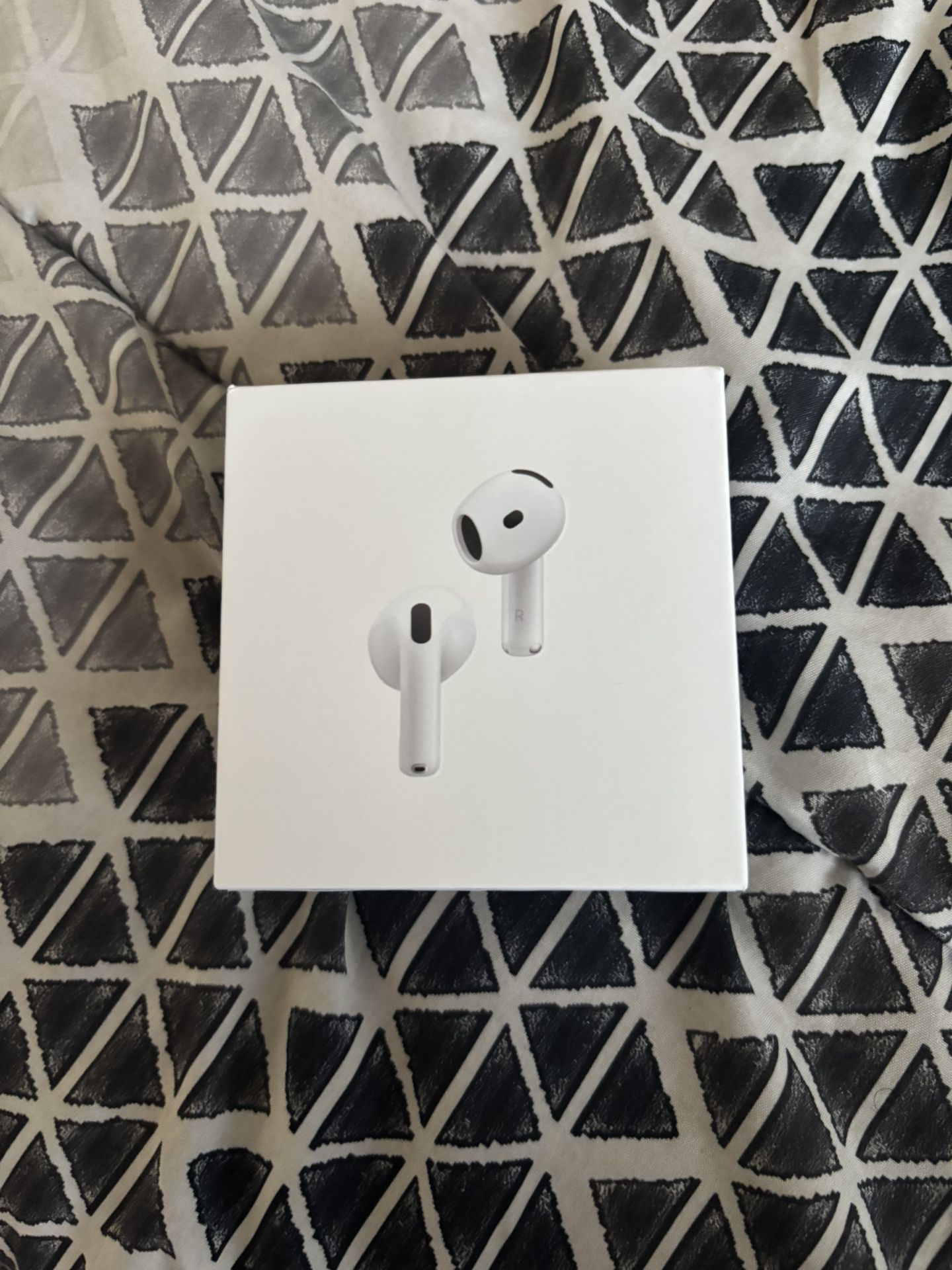 AirPods 4th Generation (Active Noise Cancellation)