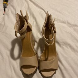 Women’s Size 81/2 Shoes