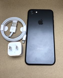 iPhone 7 32GB Factory Unlocked