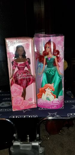 2 vintage Barbie dolls