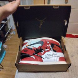 OFFWHITE - JORDAN ONES 2017 GREAT CONDITION 