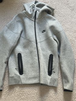 Nike tech