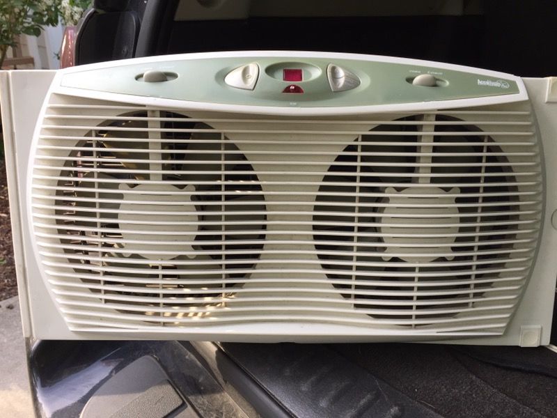 Holmes AccuTemp Digital Control Plus window fan