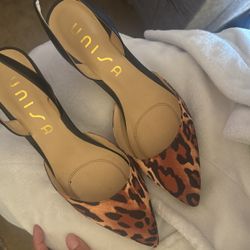 Unisa Women’s Low Pump