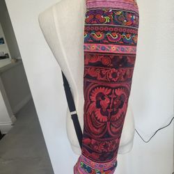 Gorgeous New Yoga Mat Carrying Bags