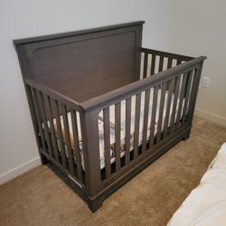 Baby Crib With Mattress