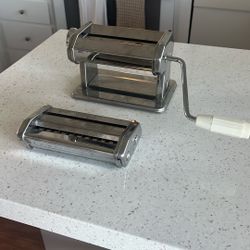 Hand Crank Pasta Maker 