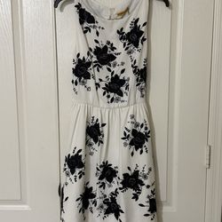 Alice + Olivia Lillyanne White & Black Beaded Cocktail Dress