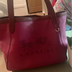 Beautiful coach tote