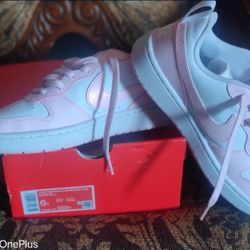 Good Shoes In Great Condition Size 6 