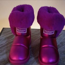 Juicy Couture Faux Fur Winter Boots