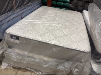 FULL SEALY MATTRESS