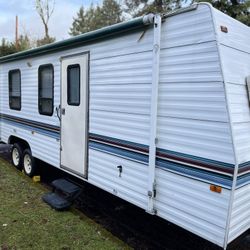 1994 Mallard Travel Trailer 26ft