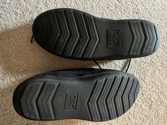 Men’s Slippers9/10