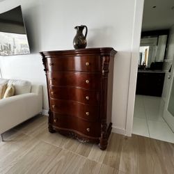 Wood Dresser 