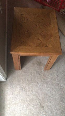 22in /18in 2 tables same size