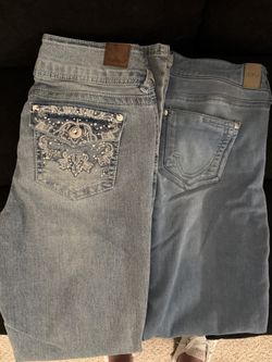 Wallflower & CPJ Jeans Size 7