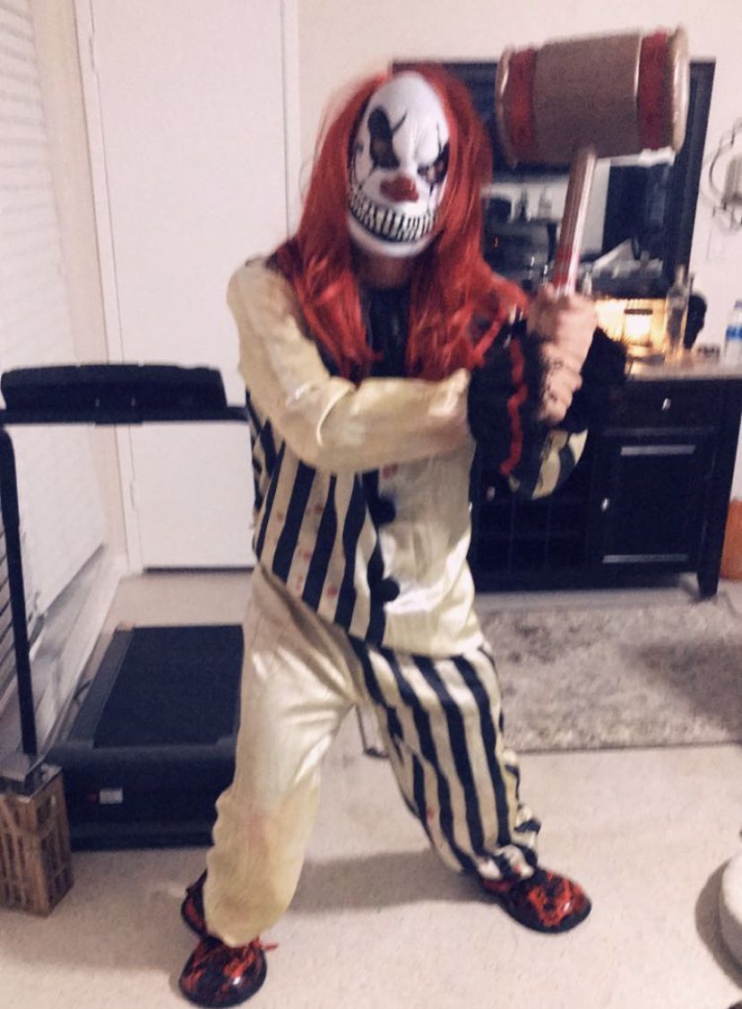 Full scary clown costume