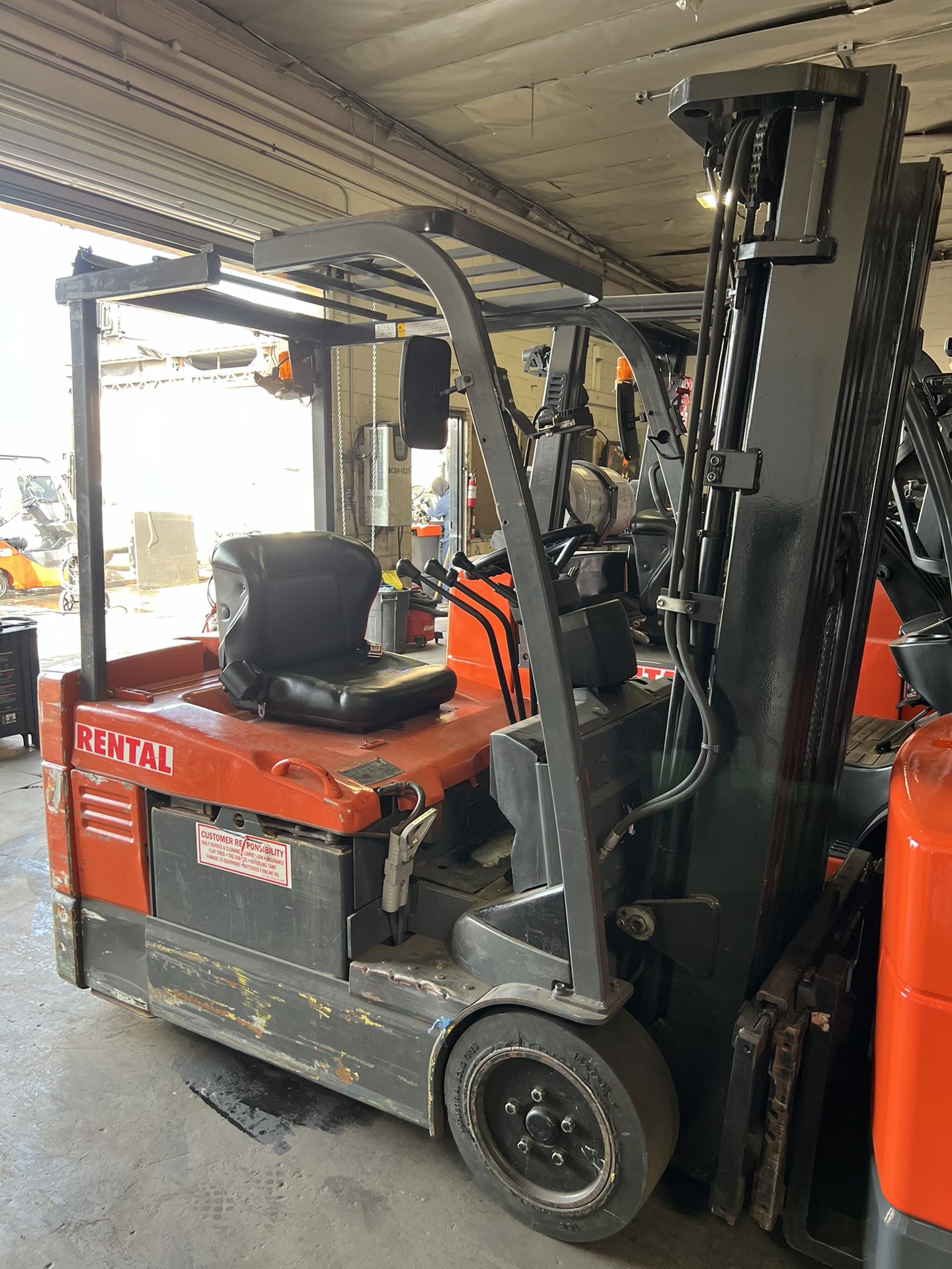 Toyota Electric Forklifts 